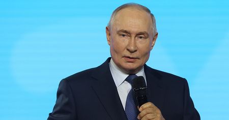 Putin poprosił oligarchów o pieniądze. Kreml liczy na 300 mld rubli