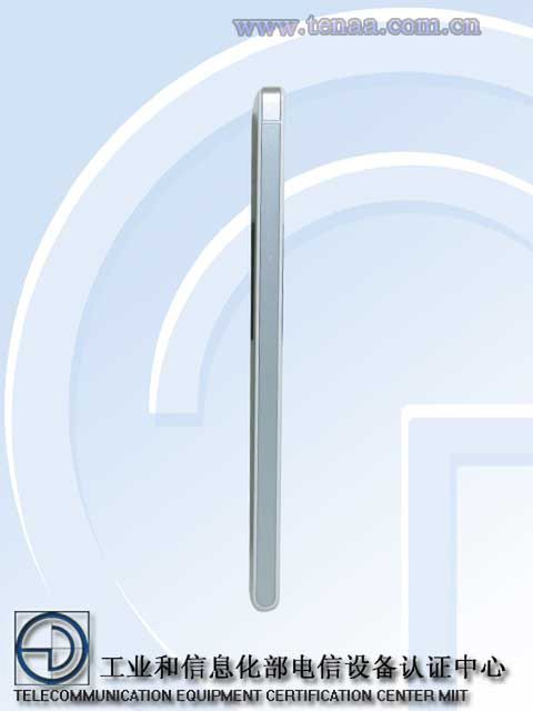 Play przeszedł do T-Mobile, RollerCoaster Tycoon 4 i Siri vs Cortana 4