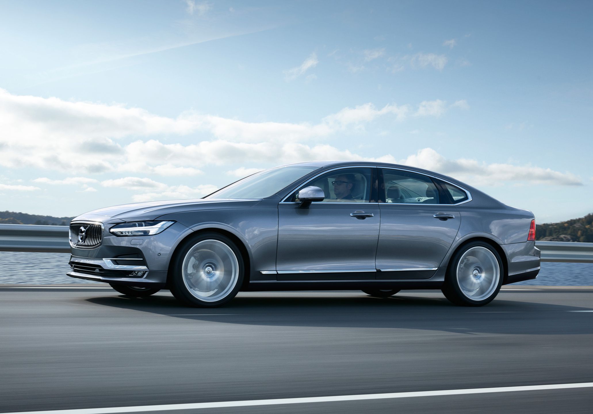[h2]Miejsce 1.: Volvo S90[/h2]