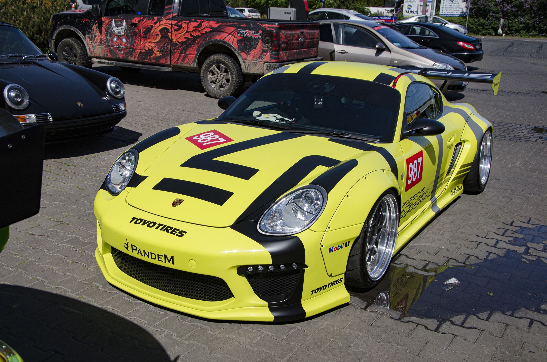 Porsche 911 RWB