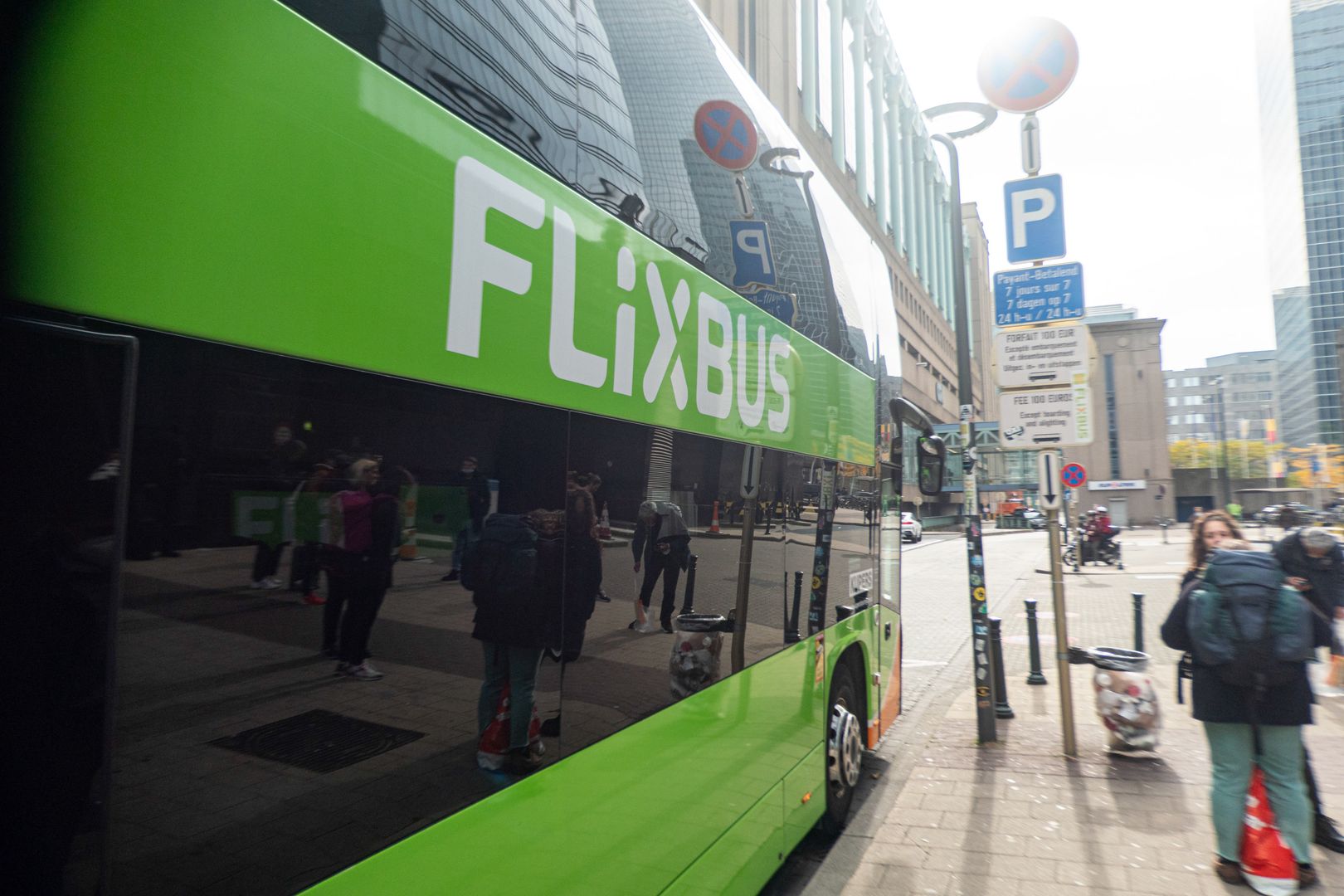 FlixBus zostawił kobietę samą na stacji. "Krzyczałam, aby się zatrzymał"