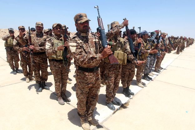 "FP" ostrzega przed dozbrajaniem sunnickich milicji w Iraku. "To może być dolewanie oliwy do ognia"
