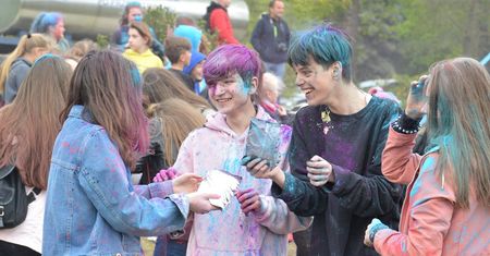 Festiwal Holi na Wyspie