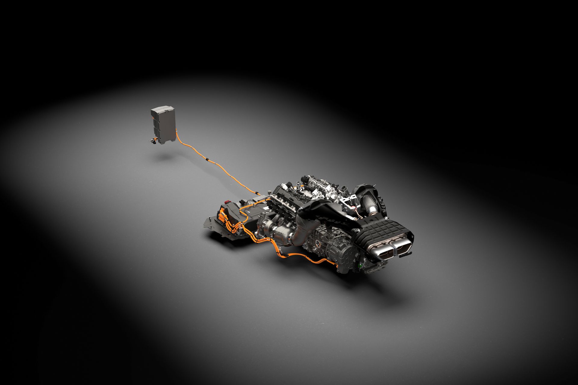 McLaren W1 - rzut na układ napędowy 