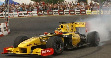 Relacja Autokult: N-Gine Renault F1 Team Show! Jak było?