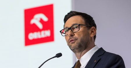 Parówki z Orlenu. Jednym z dostawców jest firma z rodzinnych stron Obajtka