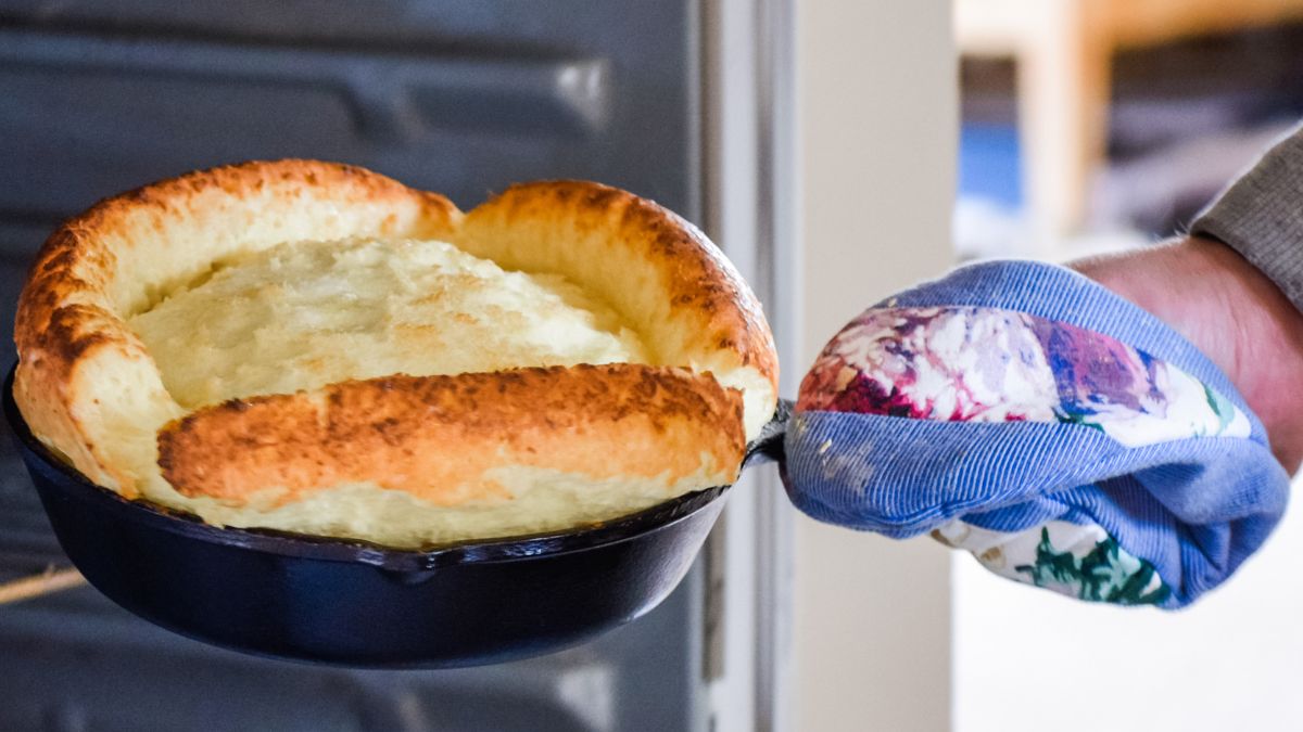 Naleśniki holenderskie wychodzą puszyste jak chmurka