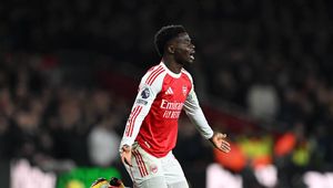 Kłopot Arsenalu. Gwiazda kontuzjowana na rozgrzewce, zmiana w składzie