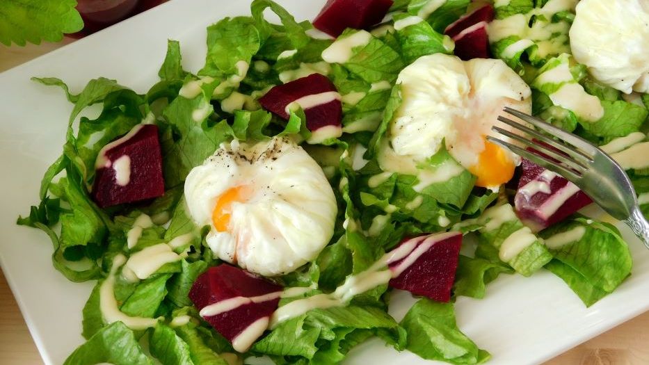 Jajka w koszulce - Pyszności; źródło: Adobe