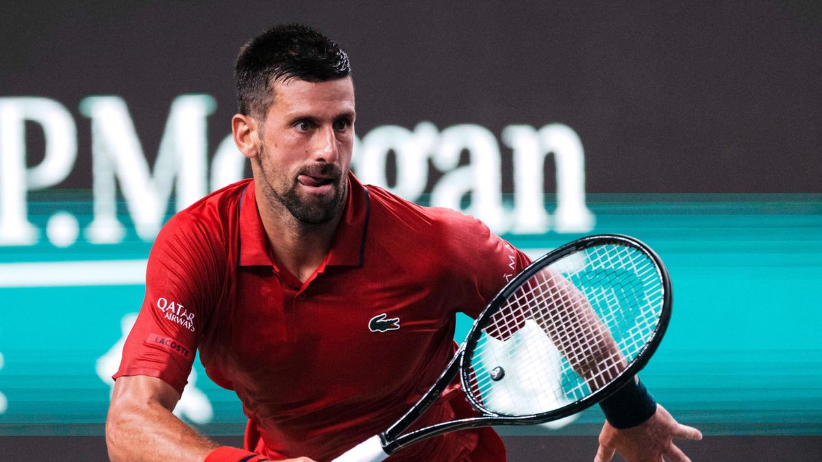 PAP/EPA / ALEX PLAVEVSKI / Na zdjęciu: Novak Djoković