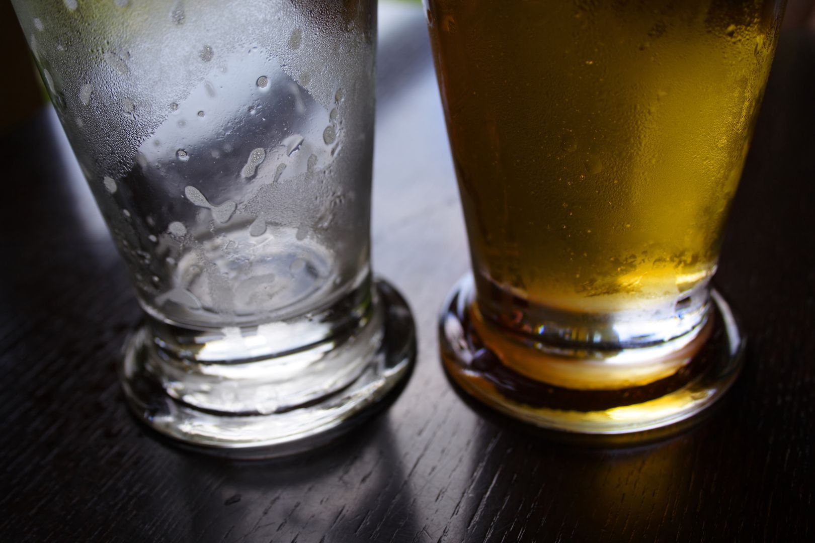 Zbadali mózgi osób pijących piwo. Wyniki badań są przerażające