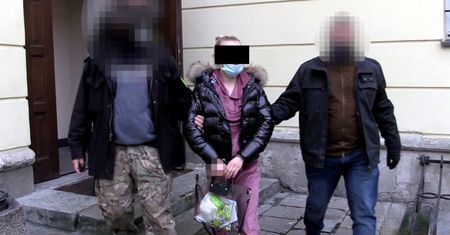 Warszawa. Oferowali wynajem apartamentów na fałszywych stronach internetowych. Akcja KSP