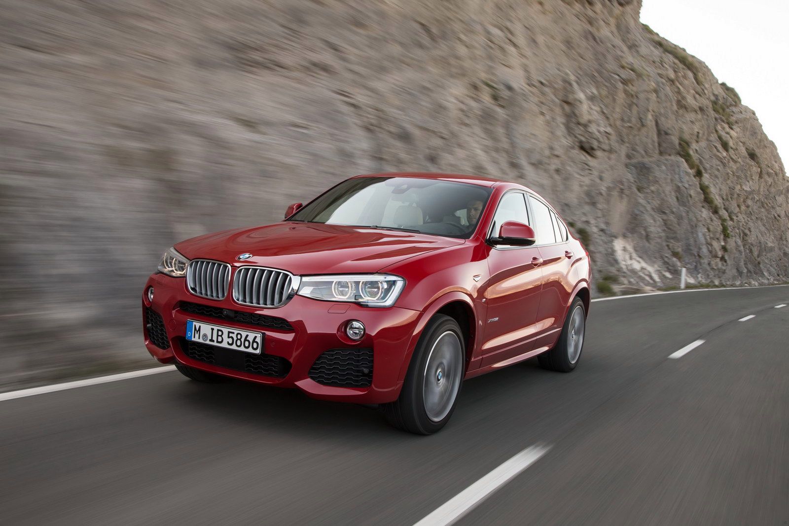 Nowe BMW X4 w oficjalnej galerii zdjęć 23