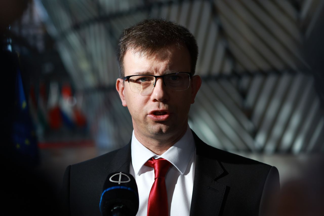 Węgierski minister ogłosił decyzję ws. Ukrainy