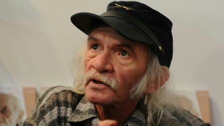 ''Gębę mam coraz szkaradniejszą...''