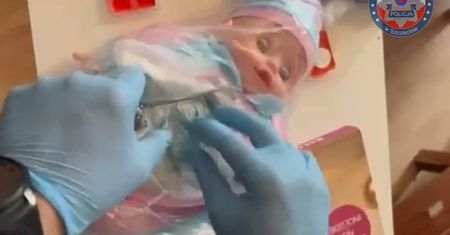 Narkotyki ukryte w dziecięcych zabawkach. Blisko 900 gramów