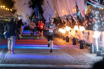 Nocny bieg na 5 km w Białymstoku. Emocje i rywalizacja