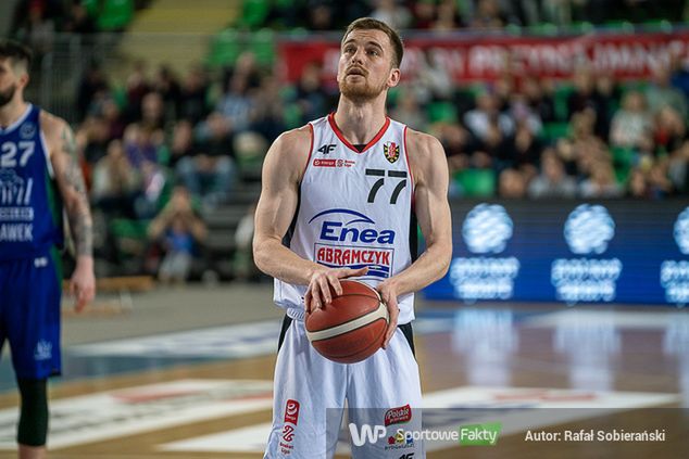 Jakub Nizioł: Tak jak się sprzedajesz, tak cię ludzie odbierają