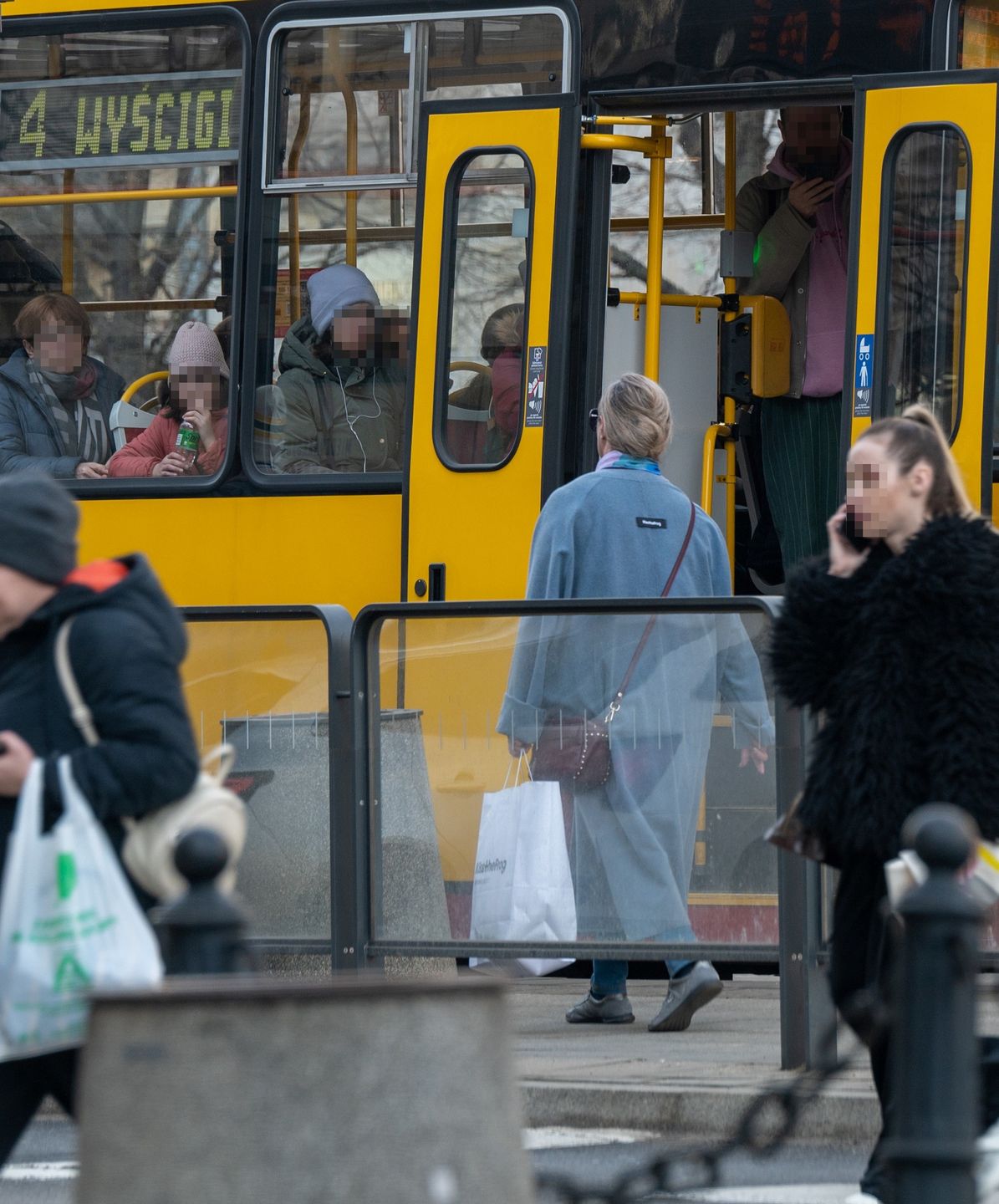 Agnieszka Wagner w tramwaju