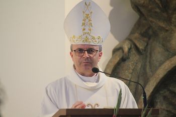 Biadki: Jubileusz 100-lecia parafii i 40-lecie konsekracji kościoła