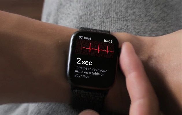 Apple Watch 4 EKG