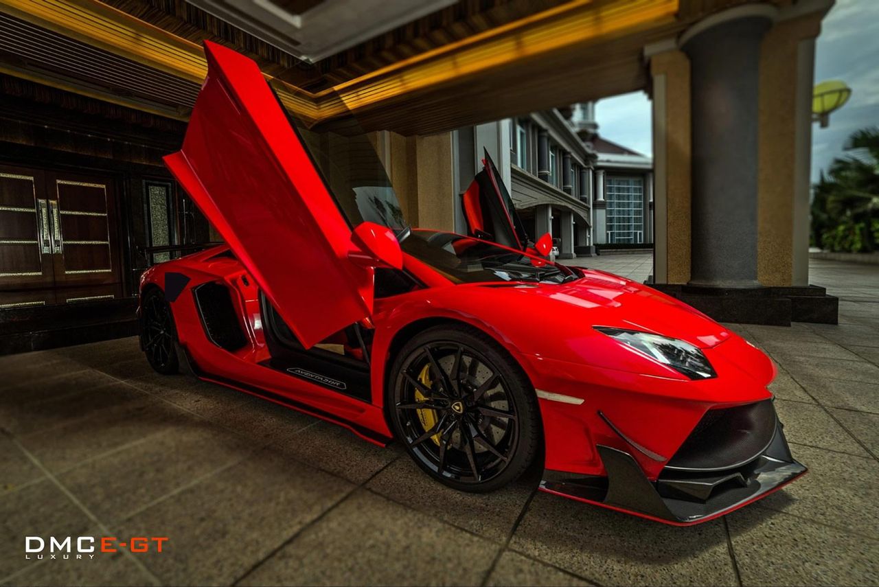 DMC Lamborghini Aventador LP988 Edizione GT (2014) za 288 tys. dol.