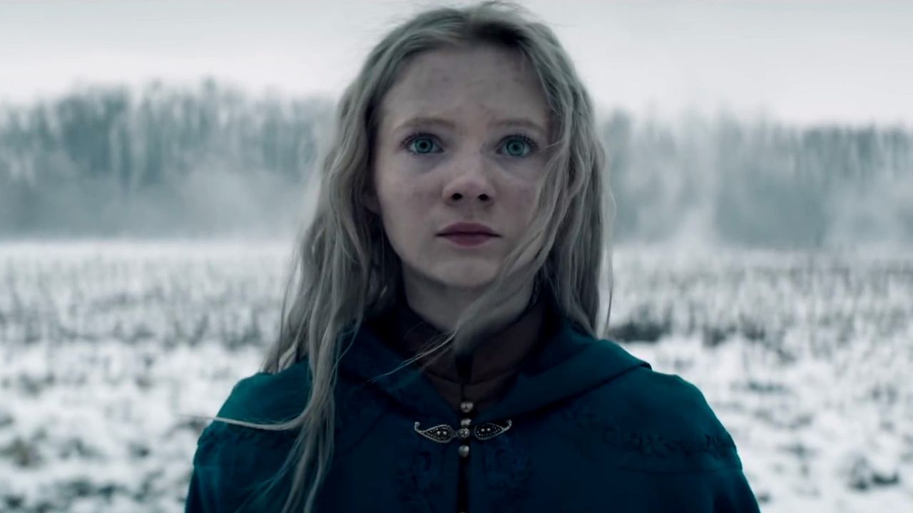 Freya Allan jako Ciri w serialu Netflixa "Wiedźmin"