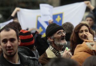 Demonstracje w Bośni. Milorad Dodik: podzielenie kraju - jedynym rozwiązaniem