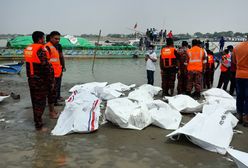 Bangladesz. Łódź rozerwana na dwie części, większość pasażerów nie żyje