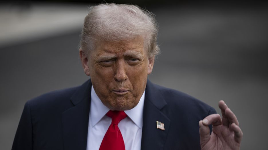WASHINGTON DC, UNITED STATES - SEPTEMBER 16 : United States President Donald Trump speaks to the Press before departs at the White House to London, United Kingdom on September 16, 2025, in Washington DC. (Photo by Celal Gunes/Anadolu via Getty Images)
