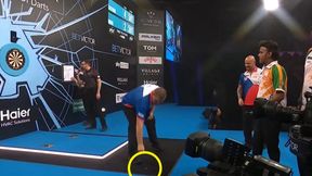 Kuriozalne sceny po meczu. "Wypadł mu ząb"