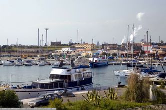 Opanowany przez Chińczyków włoski port przejmie polskie konsorcjum?