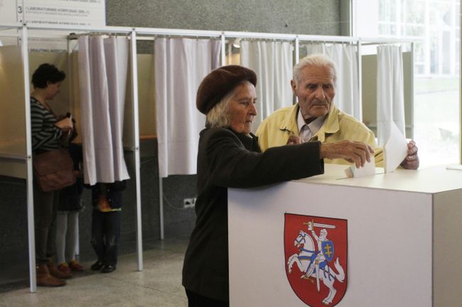 Wybory prezydenckie na Litwie. Faworytką Dalia Grybauskaite