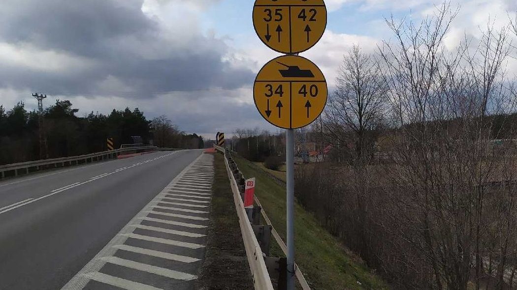 Znaki z wojskową klasą obciążenia