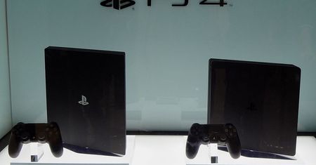 Ostatni dzwonek, by kupić PS4. Ważna decyzja Sony