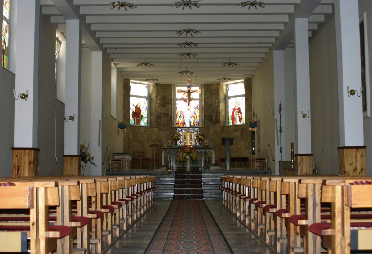 Kościół parafialny w Malni w województwie opolskim