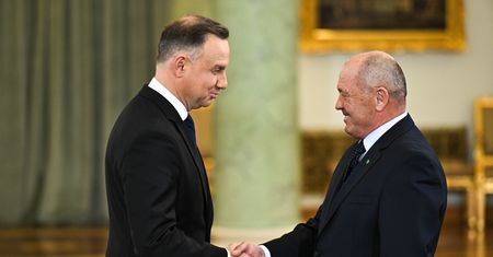 Kalkulacja Andrzeja Dudy. PiS będzie łowił [OPINIA]