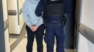Poznań: policja zatrzymała 17-latka z dużą ilością narkotyków