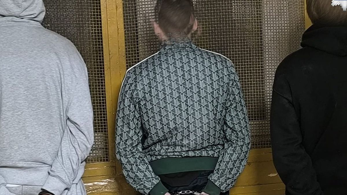 Żory: Kontrola Nissana zakończyła się zatrzymaniem trzech mężczyzn ...