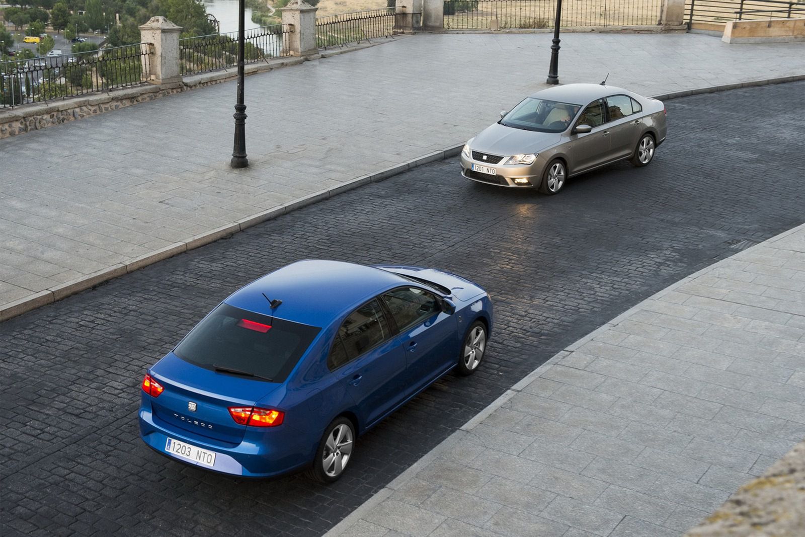 Seat Toledo (2012) - obszerna galeria zdjęć 5