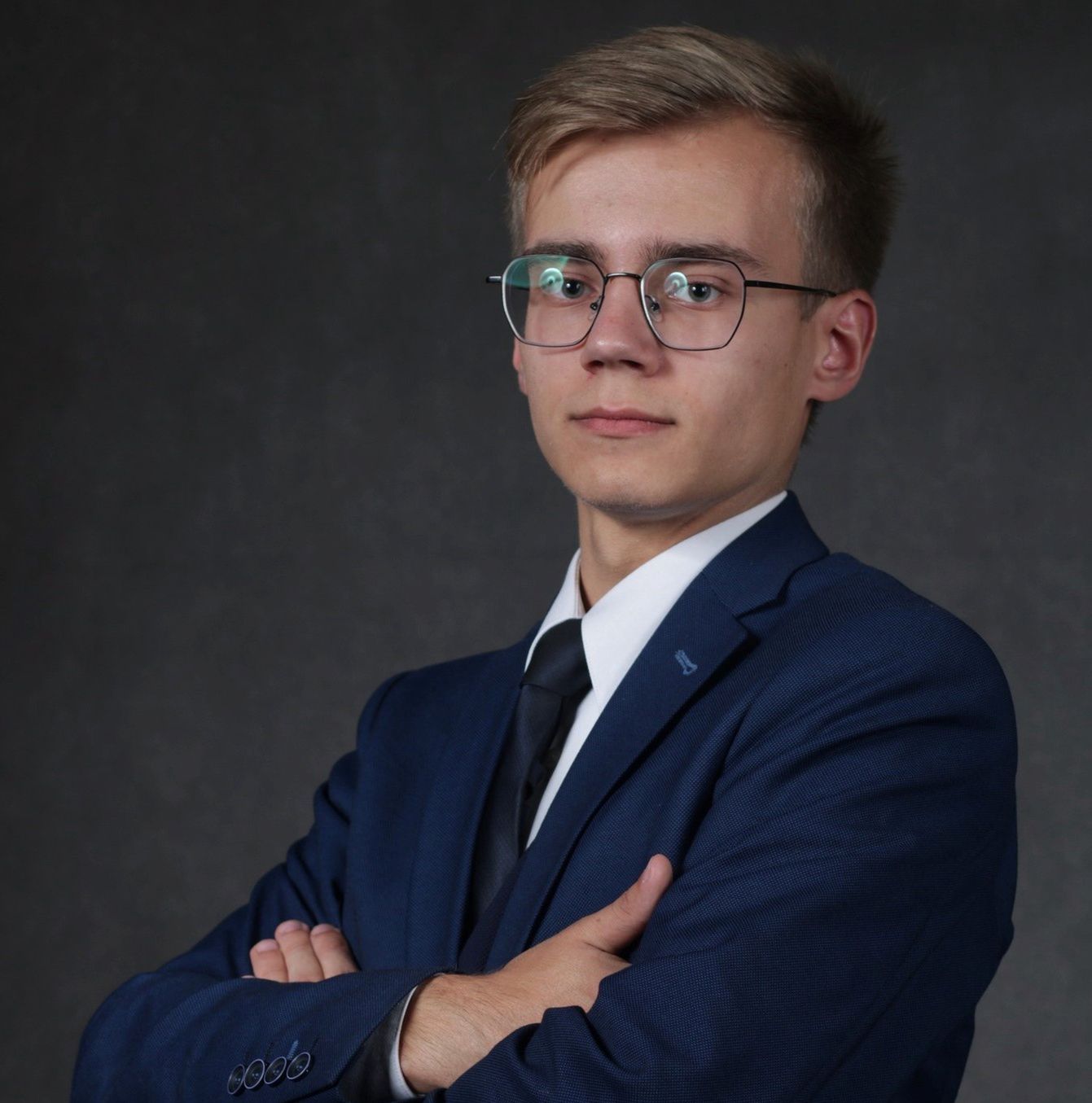 Jan Świder: "Młodzieży mówi się, że Jan Paweł II jest ważną postacią, ale nie wyjaśnia, dlaczego. Tak jest i kropka. Brak jest konfrontacji z drugą stroną, z innym punktem widzenia"