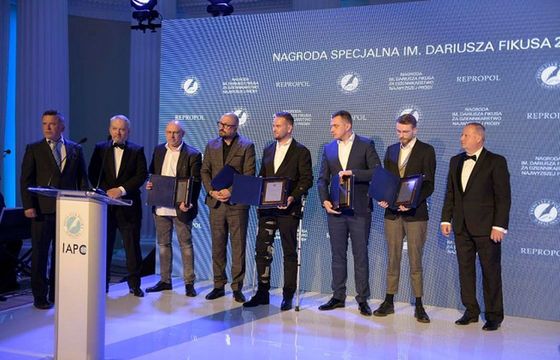 Kobiety pominięte przy wręczaniu Nagrody im. Fikusa dla relacjonujących wojnę w Ukrainie