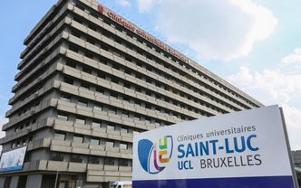 Belgijski Książę Laurent w śpiączce farmakologicznej