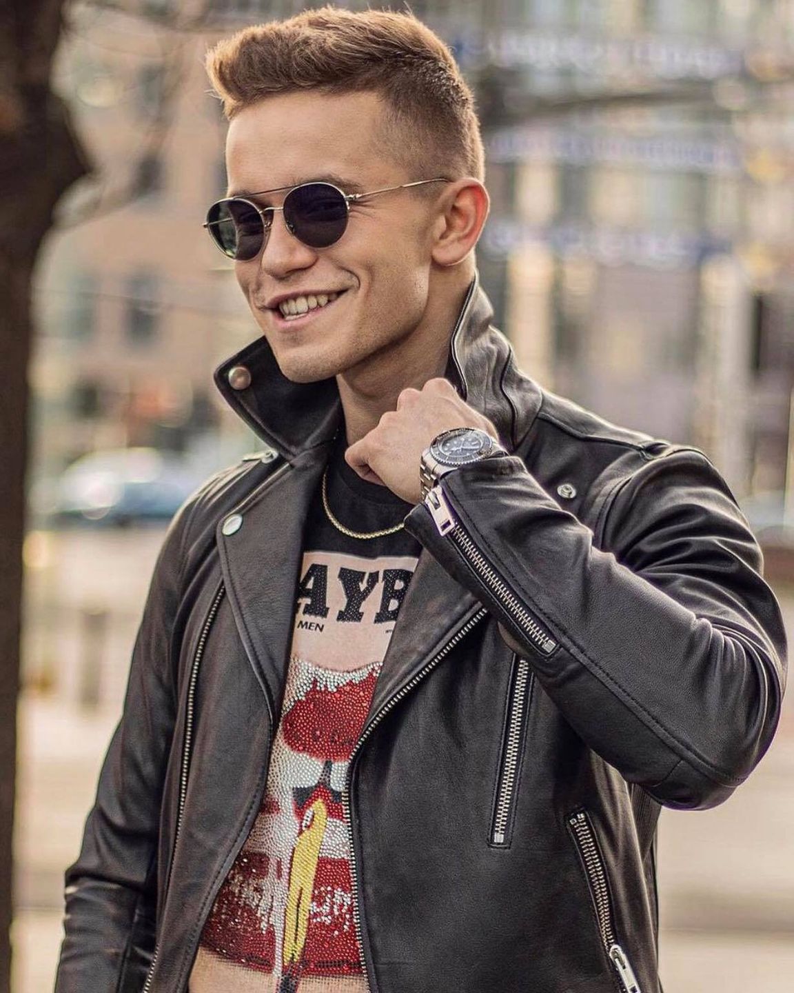 Łukasz z "Hotel Paradise"