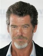 Pierce Brosnan z Robertem Pattinsonem