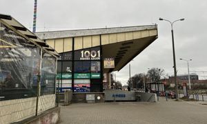 Kontrowersyjny obiekt w polskim mieście. Miał iść pod młot, stanie się... zabytkiem?