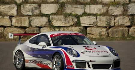 Porsche 911 GT America - moc z Zuffenhausen