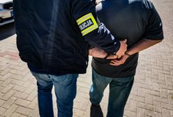 Białystok. 71-latek aresztowany. Włamał się i okradł mieszkanie
