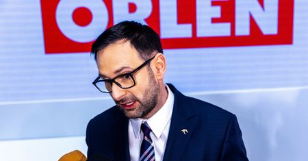 Obajtek i Sasin mogą mieć poważne problemy. Wyciekł raport ws. Lotosu