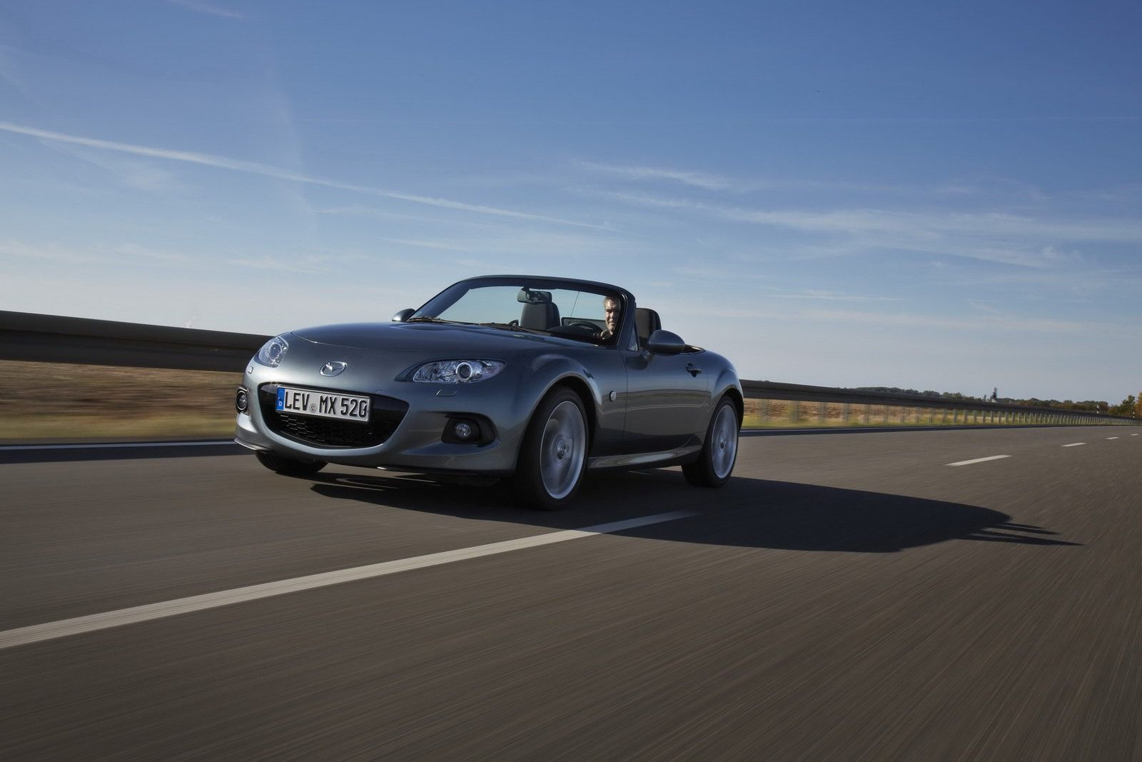 2013 Mazda MX-5 - kultowy roadster po kuracji odmładzającej [galeria] 40